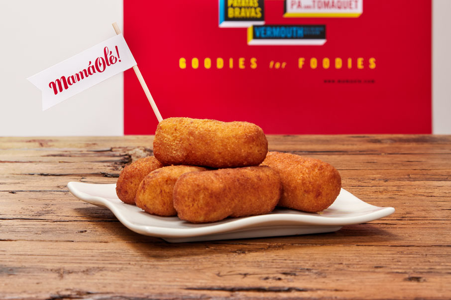 Croquettes and branding of Mamá Olé