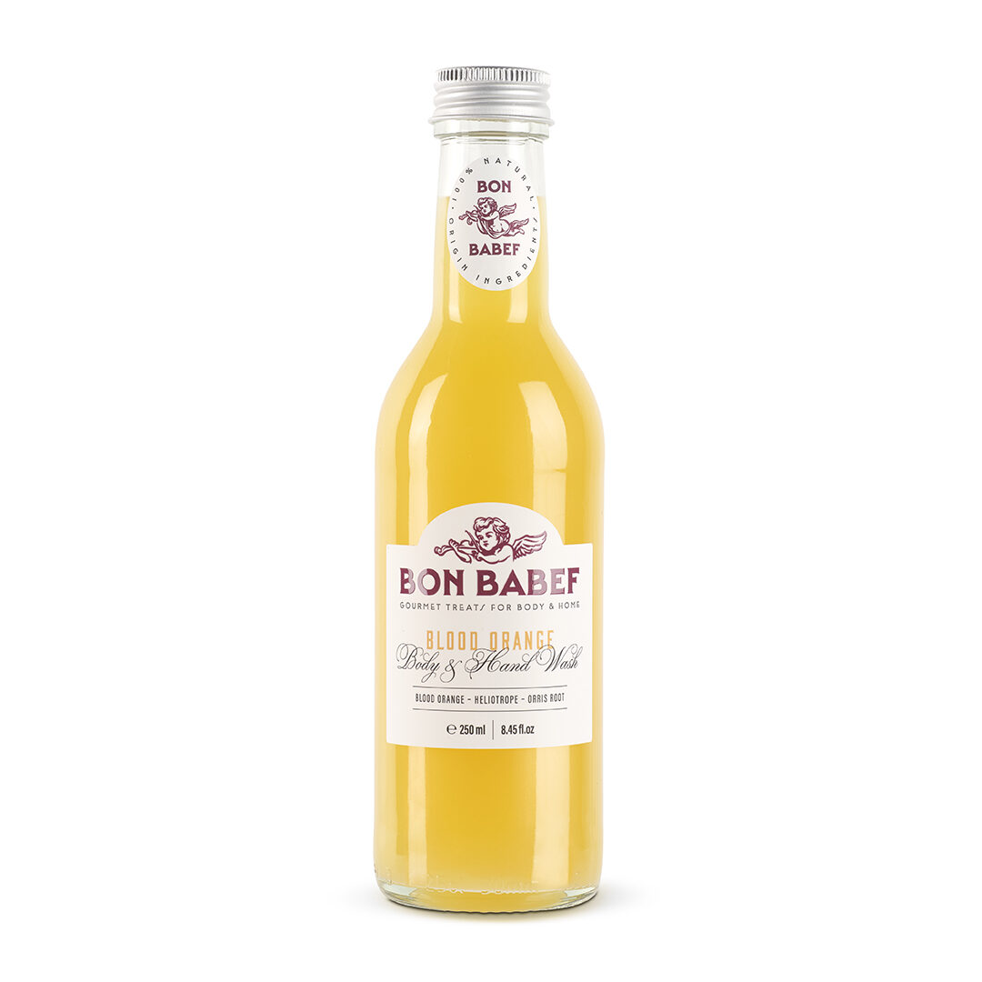 Bon babef: etiqueta sabó de mans i cos de sanguina, heliotrop i arrel de lliri. Vibranding Agència de Branding.